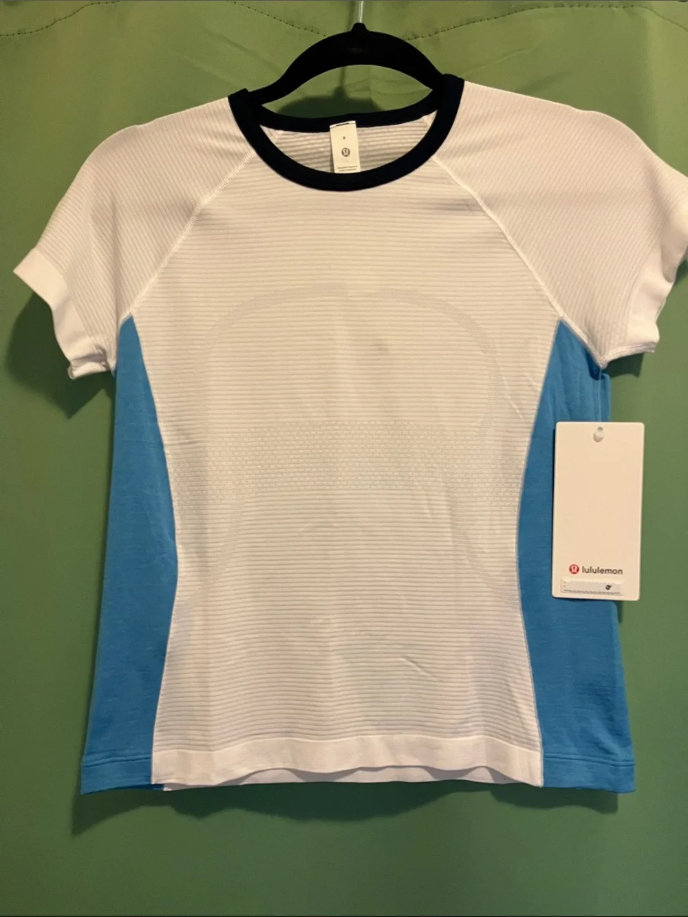 🆕 Lululemon Swiftly Tech Short Sleeve 2.0 Race* white/ocean wave/true navy, sz 8